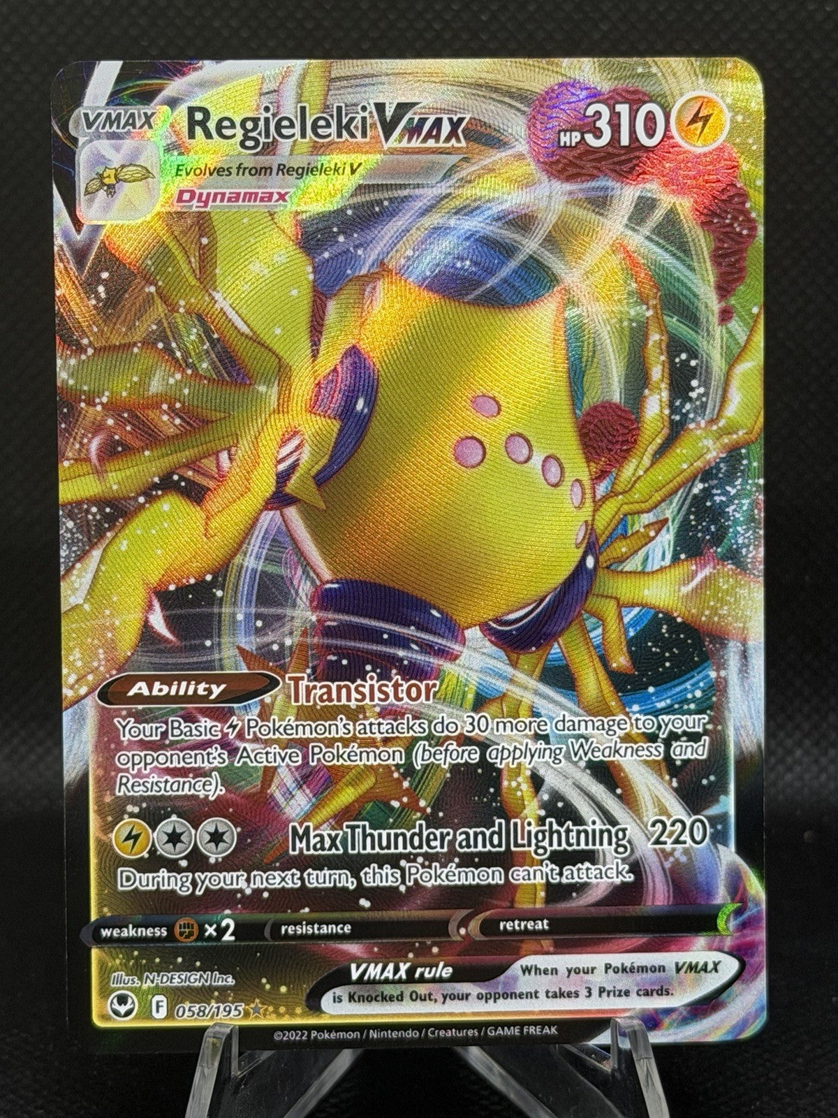 Pokemon TCG SWSH12: Silver Tempest #058/195 Regieleki VMAX NM